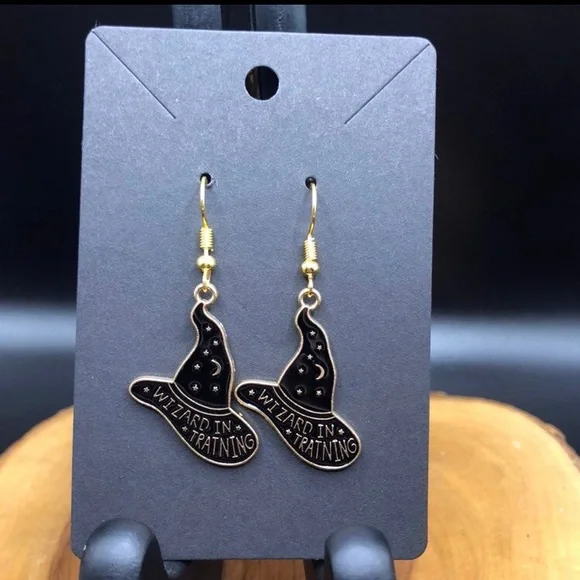 "Wizard in Training" Witches Hat Earrings - Picture 2 of 2
